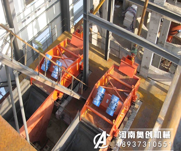 振動脫水篩是機制砂渣水分離非常高效脫水的設備